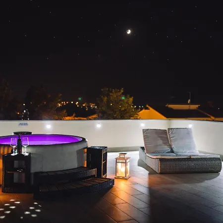 Exotic In Novigrad With Private Swimming Pool *